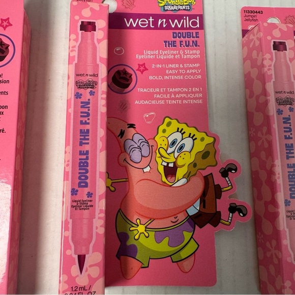 Wet N Wild SpongeBob Double The F.U.N. Liquid Eyeliner and Stamp - Picture 6 of 9